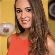 Imparto tanto clases de lengua y literatura como el aprendizaje a la lectura, gramática, etc…